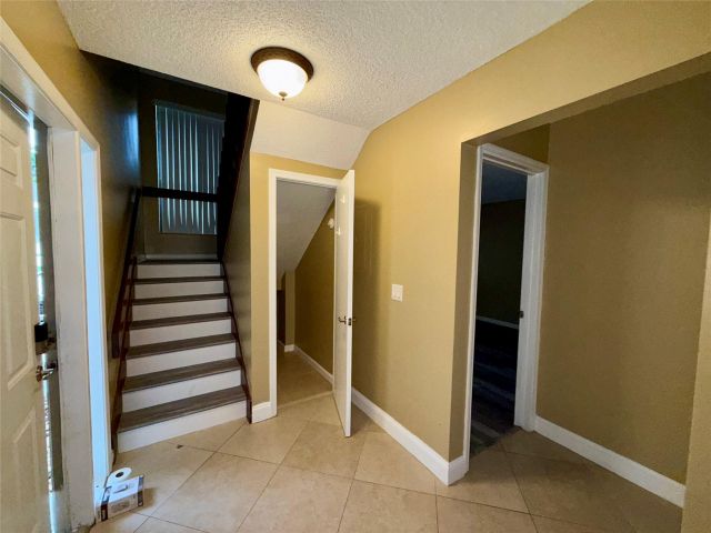 Дом в аренду по адресу 9313 Ketay Cir - фото 6217356