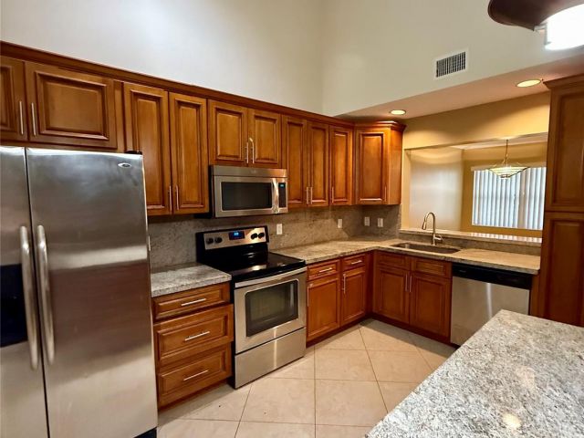 Дом в аренду по адресу 9313 Ketay Cir - фото 6217363