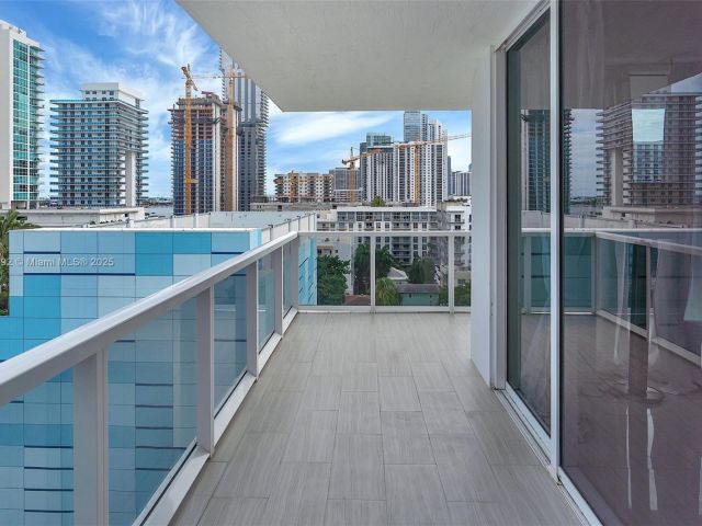 Продажа квартиры #1105 - фото 6206119