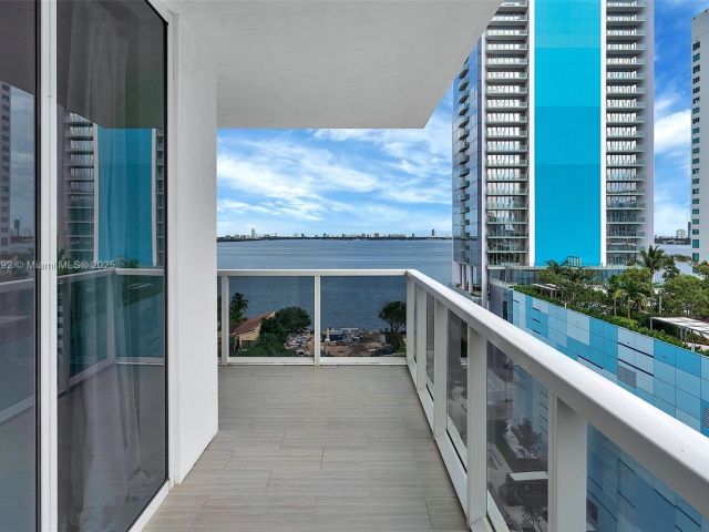 Продажа квартиры #1105 - фото 6206120