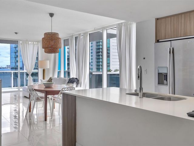 Продажа квартиры #1105 - фото 6206126