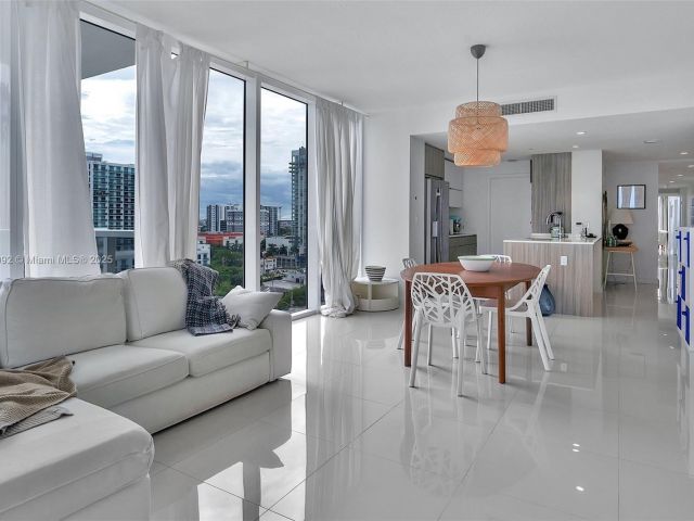 Продажа квартиры #1105 - фото 6206128