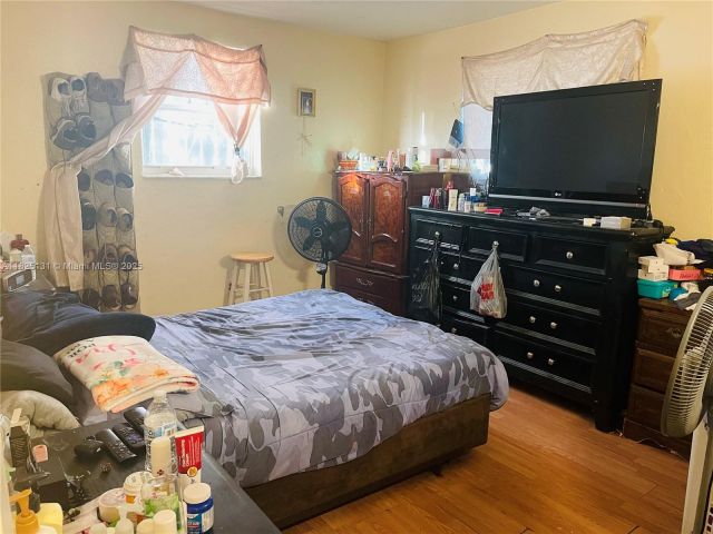 Продажа дома по адресу 1905 NW 155th St - фото 6201079