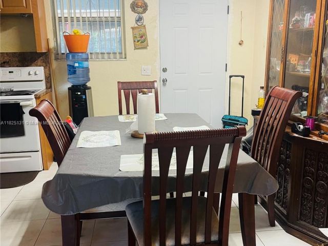 Продажа дома по адресу 1905 NW 155th St - фото 6201081