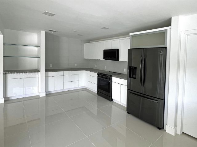 Продажа дома по адресу 1321 Garfield St - фото 6196349