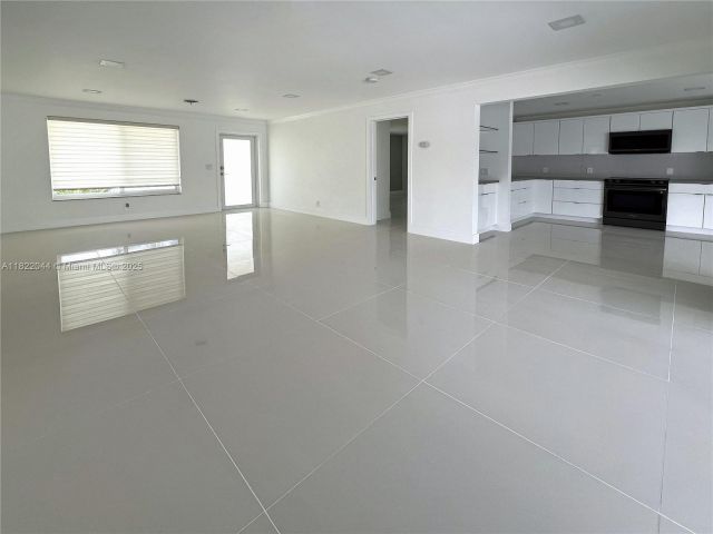 Продажа дома по адресу 1321 Garfield St - фото 6196351