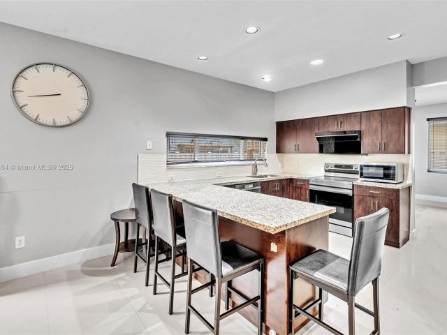 Продажа дома по адресу 10301 Panama St - фото 6223914