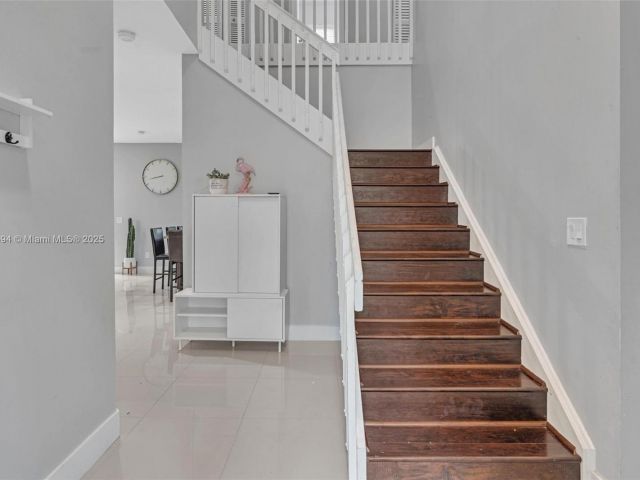 Продажа дома по адресу 10301 Panama St - фото 6223919