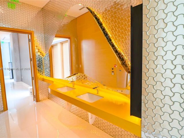 Продажа квартиры #2005 - фото 6198544