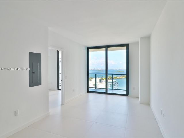 Продажа квартиры #2005 - фото 6198560