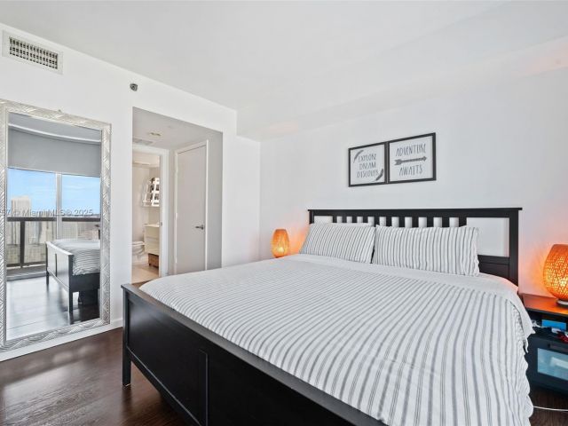 Продажа квартиры #3605 - фото 6203350