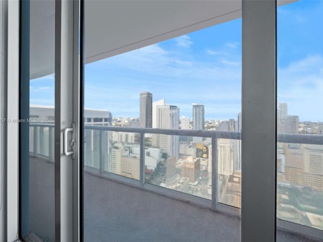 Продажа квартиры #3605 - фото 6203352