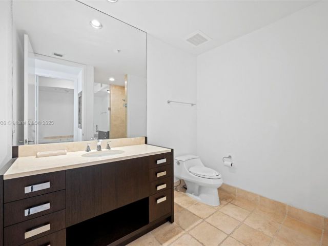 Продажа квартиры #4705 - фото 6464552