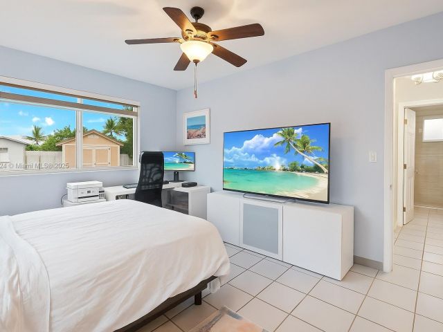 Продажа дома по адресу 634 82nd St - фото 6199296