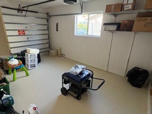 Продажа дома по адресу 13736 SW 12th St - фото 6199155