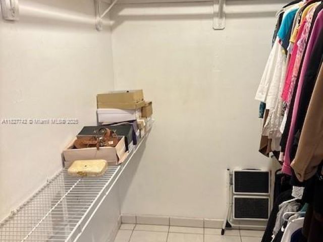 Продажа дома по адресу 13736 SW 12th St - фото 6199157