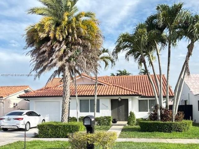 Продажа дома по адресу 13736 SW 12th St - фото 6199168