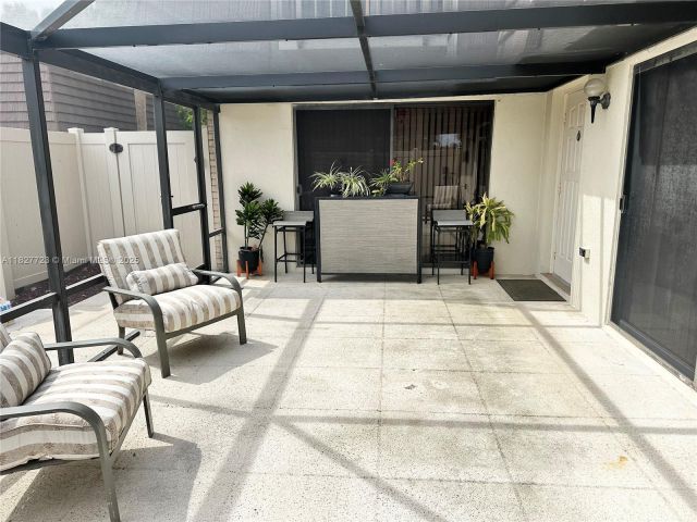 Дом в аренду по адресу  - фото 6199239