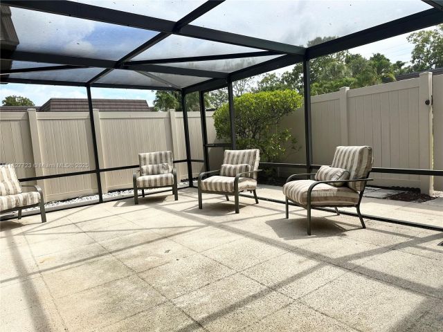 Дом в аренду по адресу  - фото 6199240