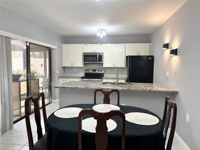 Дом в аренду по адресу  - фото 6199249