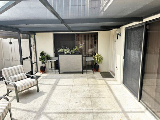 Дом в аренду по адресу  - фото 6199254