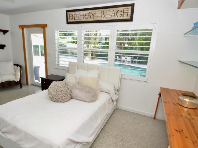 Дом в аренду по адресу 212 Kings Lynn - фото 6252804