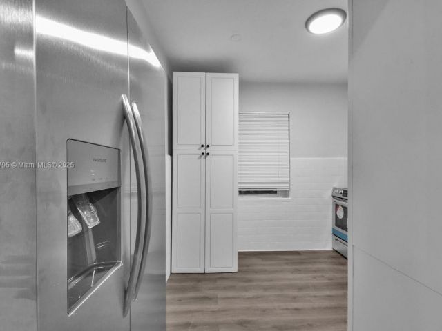 Продажа дома по адресу 547 NW 49th St - фото 6200590