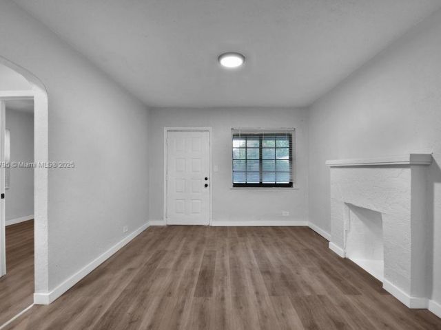 Продажа дома по адресу 547 NW 49th St - фото 6200597