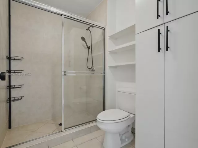 Продажа квартиры #4021 - фото 6203756