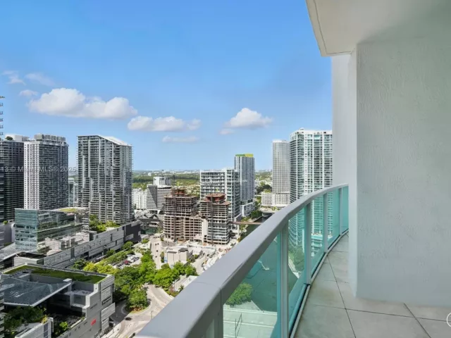 Продажа квартиры #4021 - фото 6203759