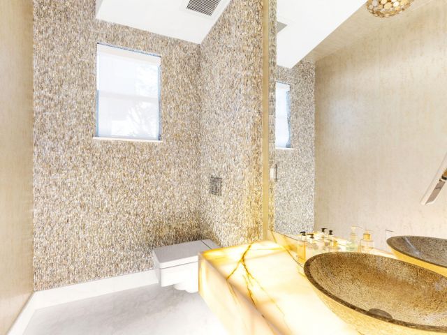 Продажа дома по адресу 3917 S Le Jeune Road - фото 6363442