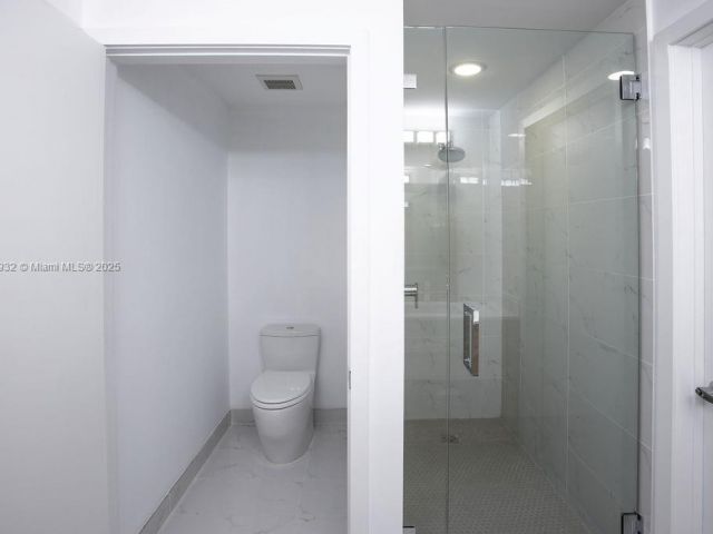 Продажа квартиры #403 - фото 6202426