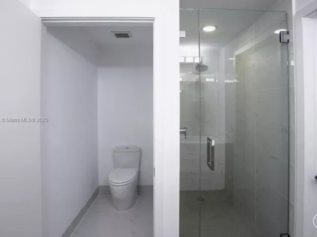 Продажа квартиры #403 - фото 6202426