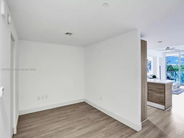 Продажа квартиры #403 - фото 6202435