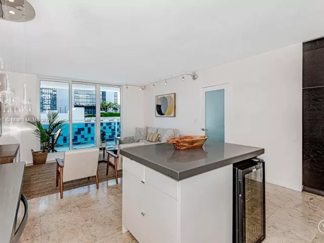 Квартира в аренду номер705 - фото 6202839