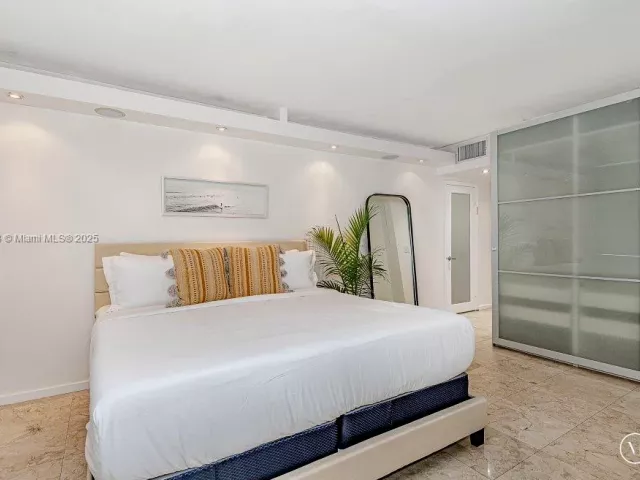 Квартира в аренду номер705 - фото 6202828