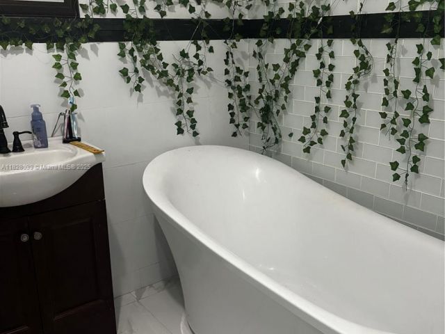 Продажа дома по адресу 26505 SW 124 CT - фото 6200741