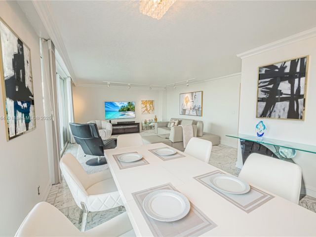 Продажа квартиры #2126 - фото 6203929