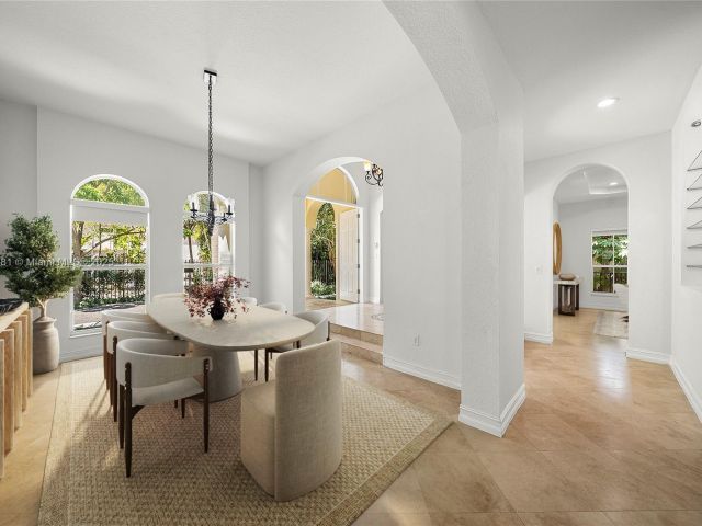 Продажа дома по адресу 3211 Morris Ln - фото 6253714