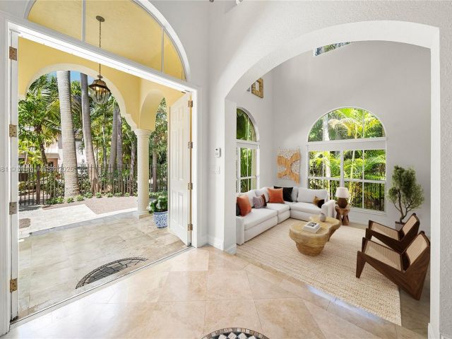 Продажа дома по адресу 3211 Morris Ln - фото 6253723