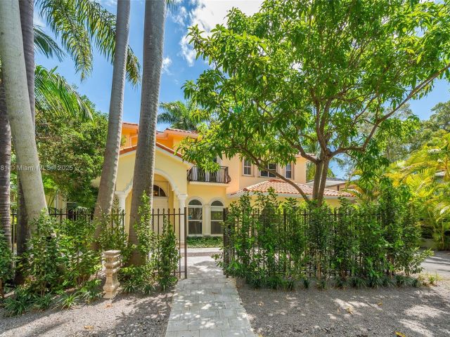 Продажа дома по адресу 3211 Morris Ln - фото 6253727