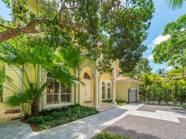 Продажа дома по адресу 3211 Morris Ln - фото 6253729