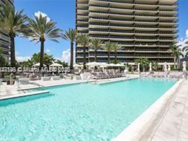 Квартира в аренду номер1104S - фото 6202653