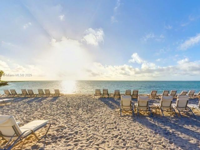 Продажа квартиры #5403 - фото 6204219