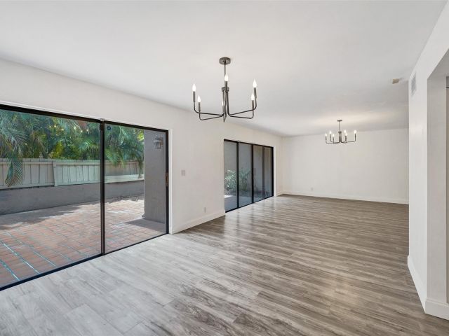 Продажа дома по адресу 103 Heatherbrook Way 143 - фото 6213910