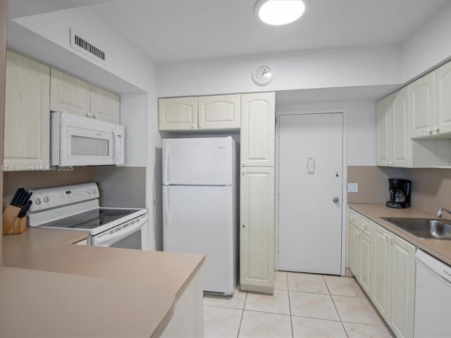 Квартира в аренду номер315 - фото 6224925