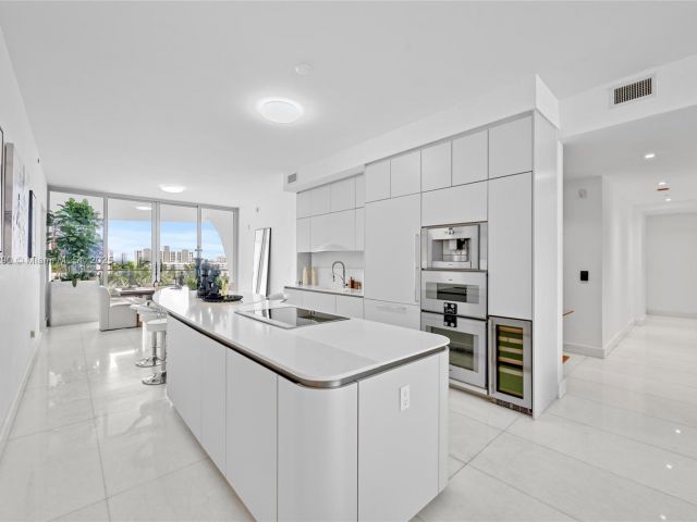 Продажа квартиры #503 - фото 6262648