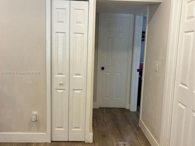 Продажа дома по адресу 1334 NW 83rd St - фото 6202246