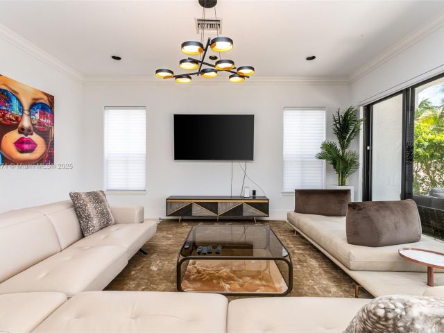 Дом в аренду по адресу  - фото 6204521