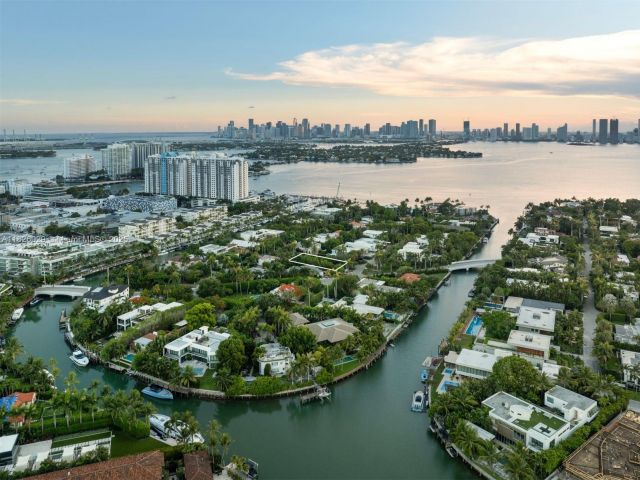 Продажа дома по адресу 2121 Regatta Ave - фото 6202097